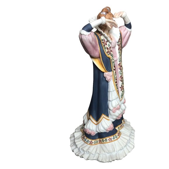 Lenox Sleeping Beauty The Legendary Princesses Collection Porcelain Figurines - Picture 5 of 13